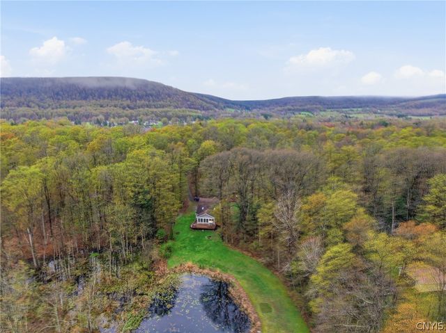 7566 Old Woods Rd, Preble, NY 13159