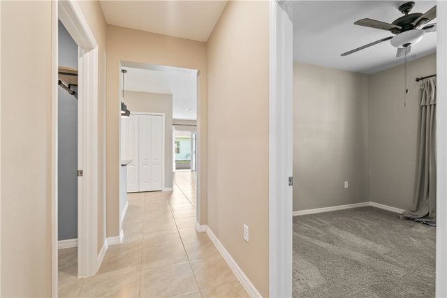 6045 Red Maple Manor, Vero Beach, FL 32966