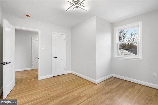 5601 GROVELAND AVE, Baltimore, MD 21215