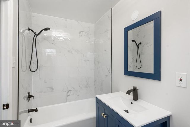 5601 GROVELAND AVE, Baltimore, MD 21215