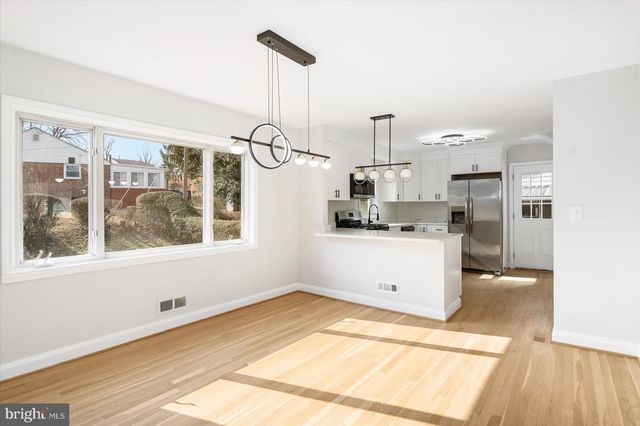 5601 GROVELAND AVE, Baltimore, MD 21215