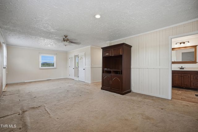 165 Richard Street, Gray, TN 37615