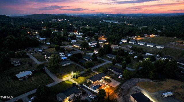 165 Richard Street, Gray, TN 37615