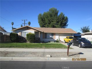 721 S Santa Fe, Hemet, CA 92543