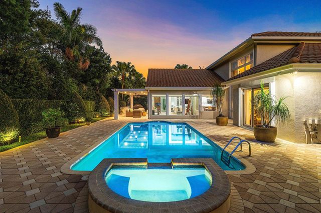 4361 Gleneagles Drive, Boynton Beach, FL 33436