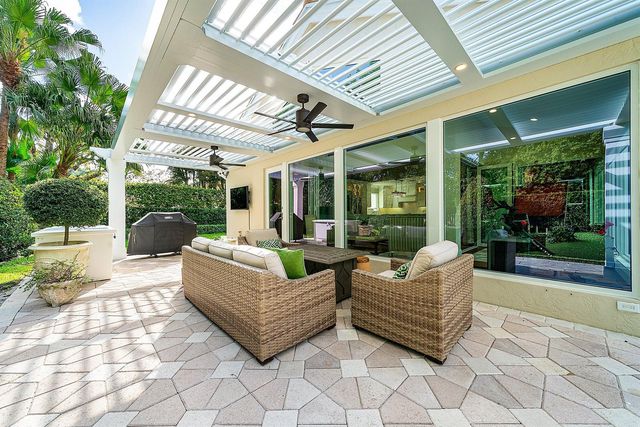 4361 Gleneagles Drive, Boynton Beach, FL 33436