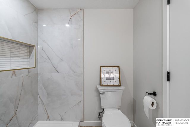 914 McLaughlin Circle, Bellevue, NE 68005