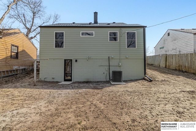 914 McLaughlin Circle, Bellevue, NE 68005