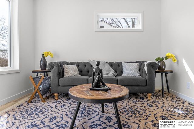 914 McLaughlin Circle, Bellevue, NE 68005