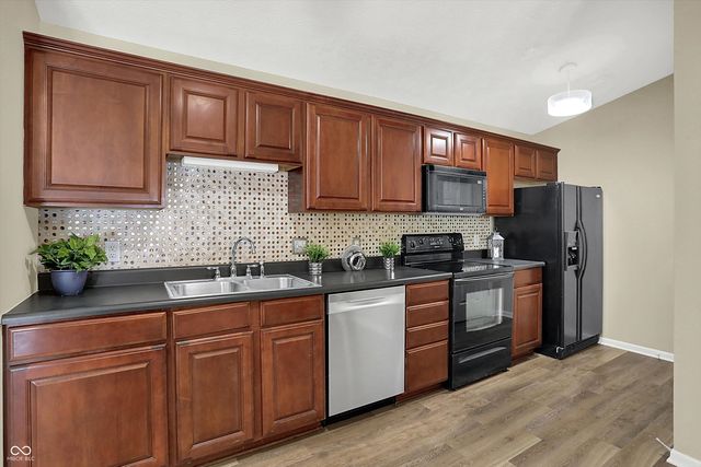 6509 Emerald Hill Court 309, Indianapolis, IN 46237