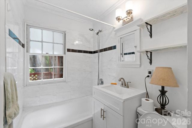 224 Aurora Drive, Asheville, NC 28805