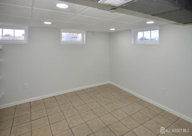 55 Bridge Street, Sewaren, NJ 07077