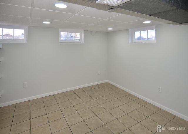 55 Bridge Street, Sewaren, NJ 07077