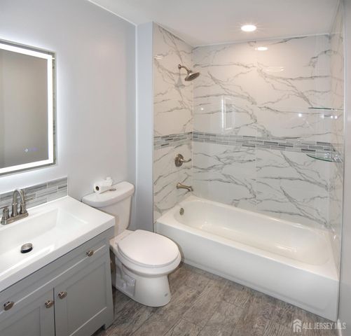55 Bridge Street, Sewaren, NJ 07077