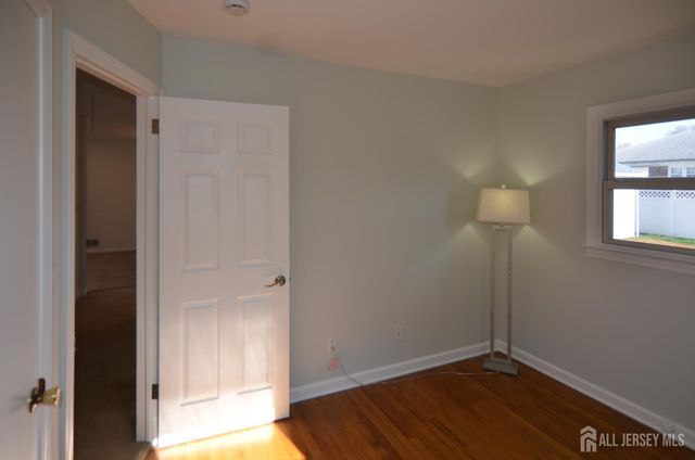 55 Bridge Street, Sewaren, NJ 07077