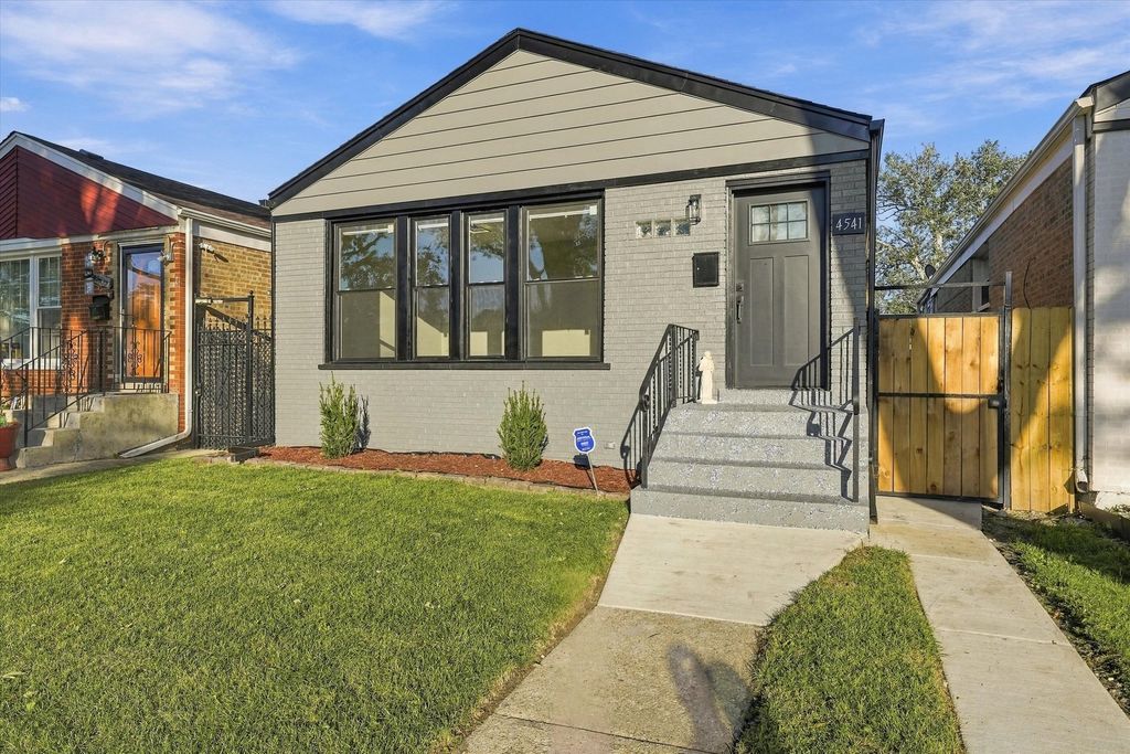 4541 S LeClaire Avenue, Chicago, IL 60638 — photo 3