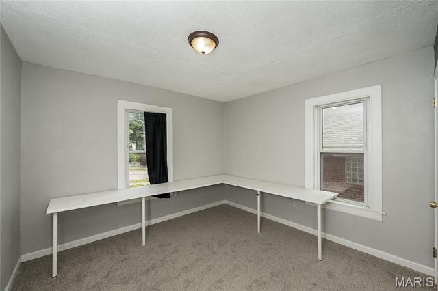 2833 Walton Road, St Louis, MO 63114