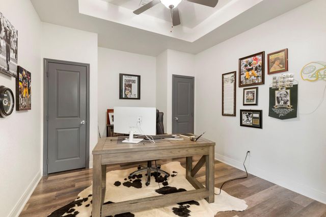 3618 Emerson Drive, Montgomery, TX 77356