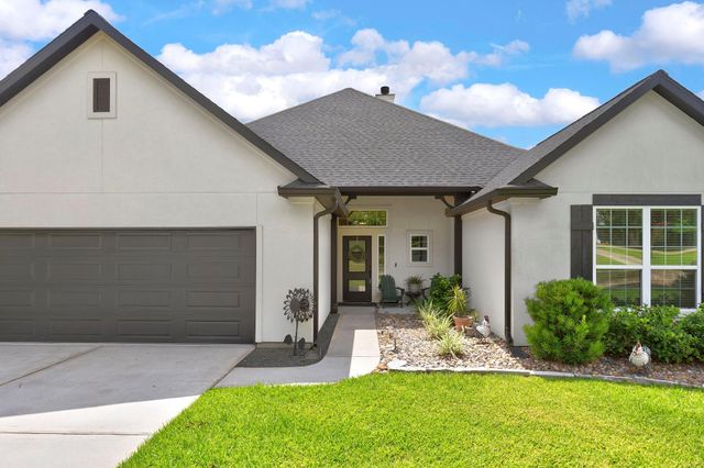 3618 Emerson Drive, Montgomery, TX 77356