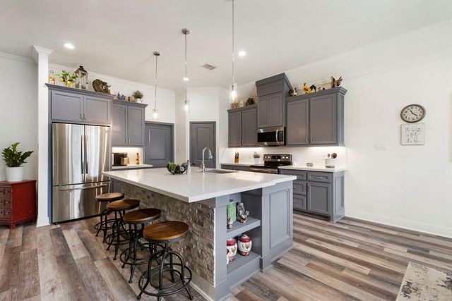 3618 Emerson Drive, Montgomery, TX 77356
