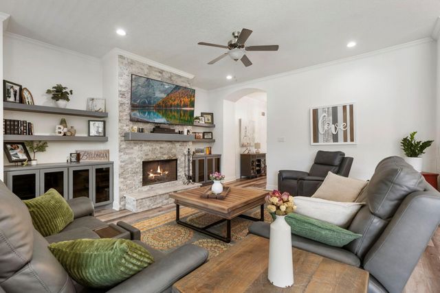3618 Emerson Drive, Montgomery, TX 77356