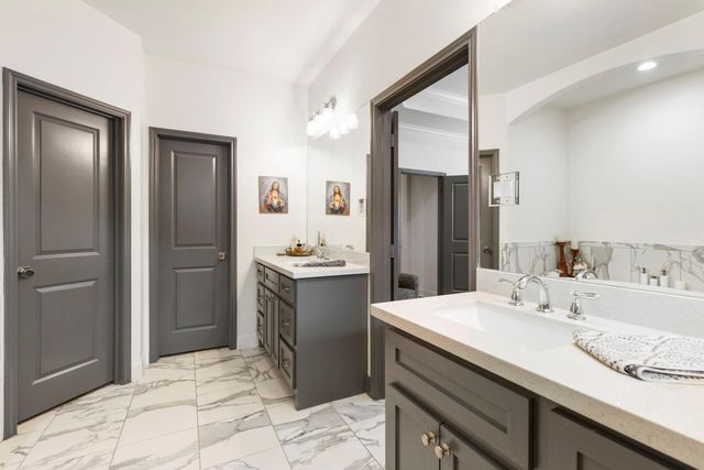 3618 Emerson Drive, Montgomery, TX 77356