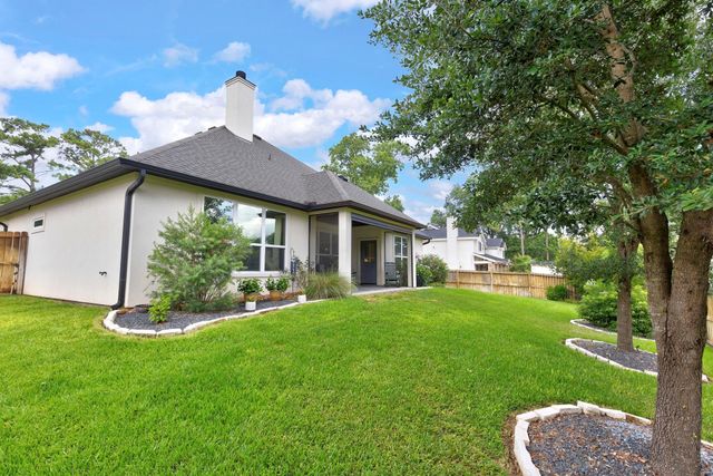 3618 Emerson Drive, Montgomery, TX 77356