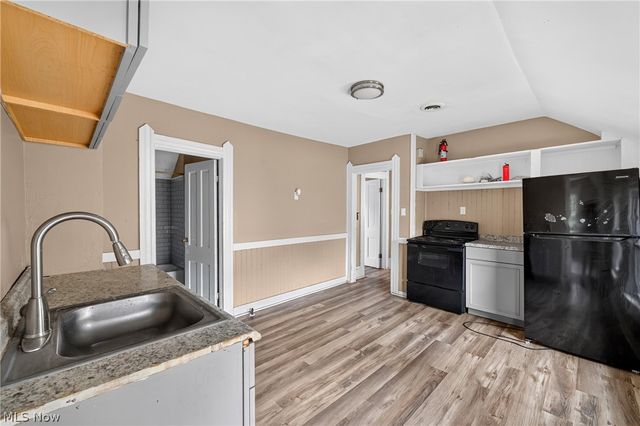 2026 W 44th Street, Cleveland, OH 44113