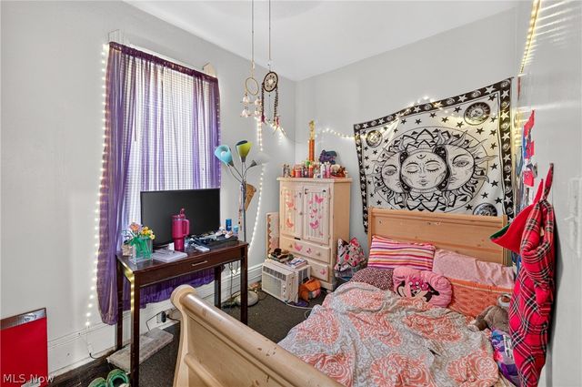 2026 W 44th Street, Cleveland, OH 44113