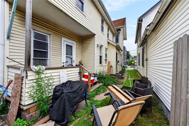 2026 W 44th Street, Cleveland, OH 44113