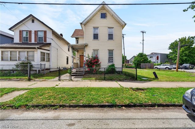 2026 W 44th Street, Cleveland, OH 44113