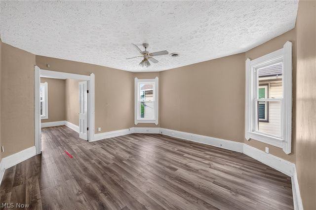 2026 W 44th Street, Cleveland, OH 44113