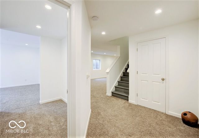 9875 N Port Drive, Mccordsville, IN 46055