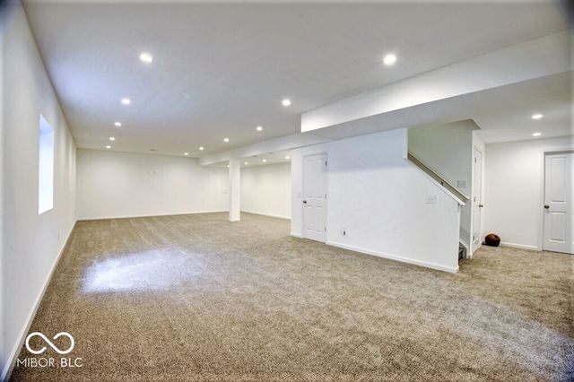 9875 N Port Drive, Mccordsville, IN 46055