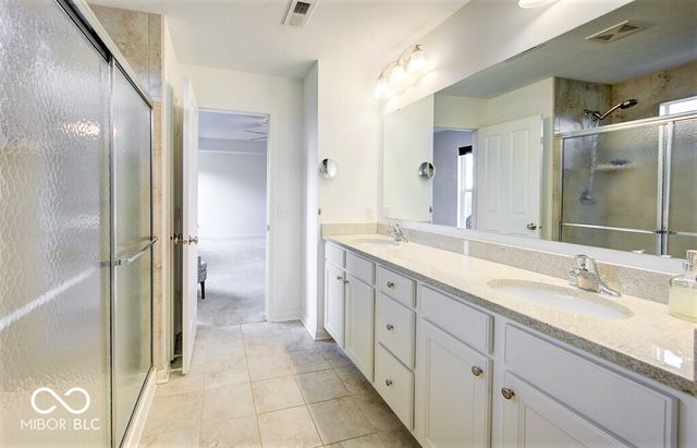 9875 N Port Drive, Mccordsville, IN 46055