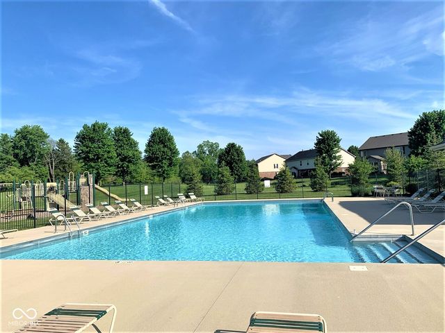9875 N Port Drive, Mccordsville, IN 46055