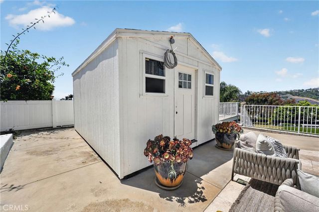 111 Revuelta Court, San Clemente, CA 92672
