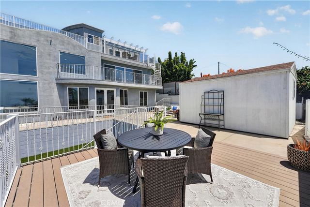 111 Revuelta Court, San Clemente, CA 92672