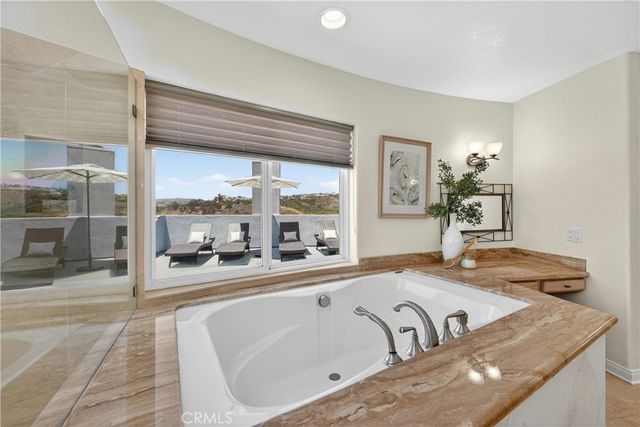 111 Revuelta Court, San Clemente, CA 92672