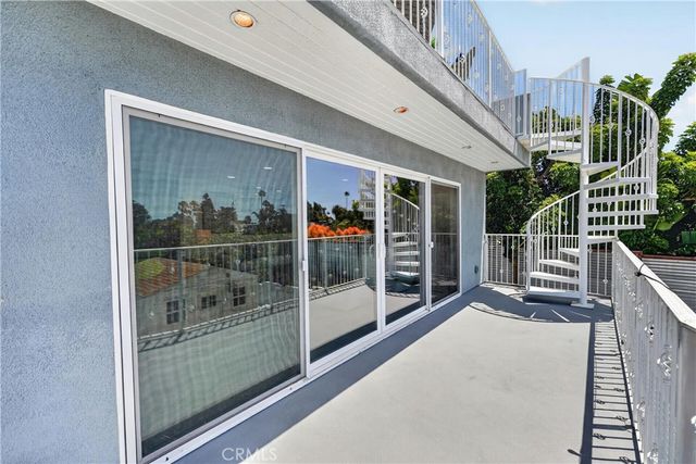 111 Revuelta Court, San Clemente, CA 92672