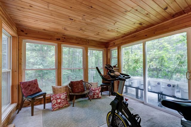 154 Rapsody Circle, Ellijay, GA 30540