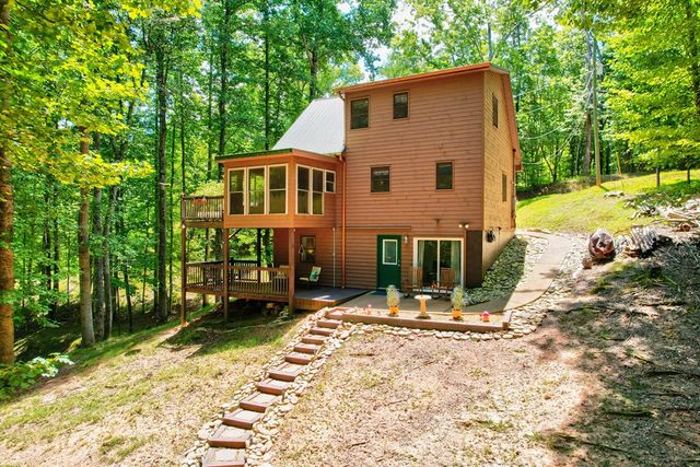 154 Rapsody Circle, Ellijay, GA 30540
