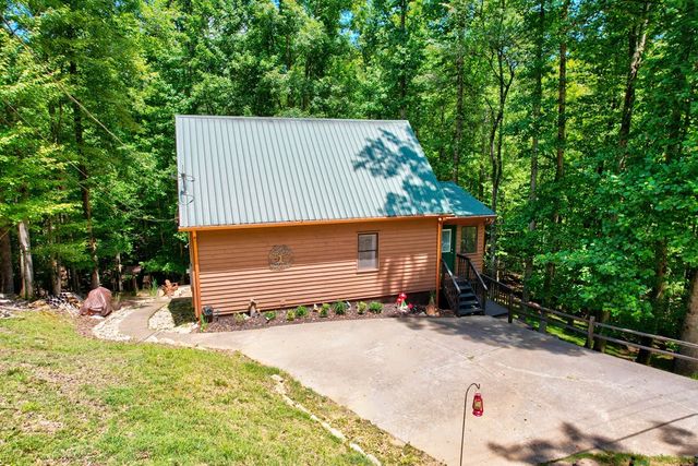 154 Rapsody Circle, Ellijay, GA 30540