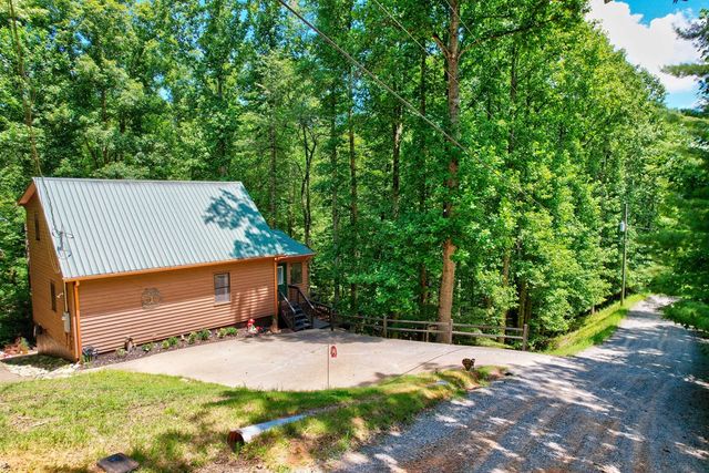 154 Rapsody Circle, Ellijay, GA 30540