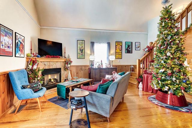 154 Rapsody Circle, Ellijay, GA 30540