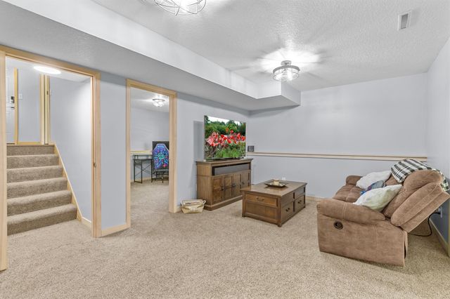 1192 97th Lane NE, Blaine, MN 55434