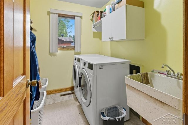 4956 W Bis Road, Midland, MI 48642