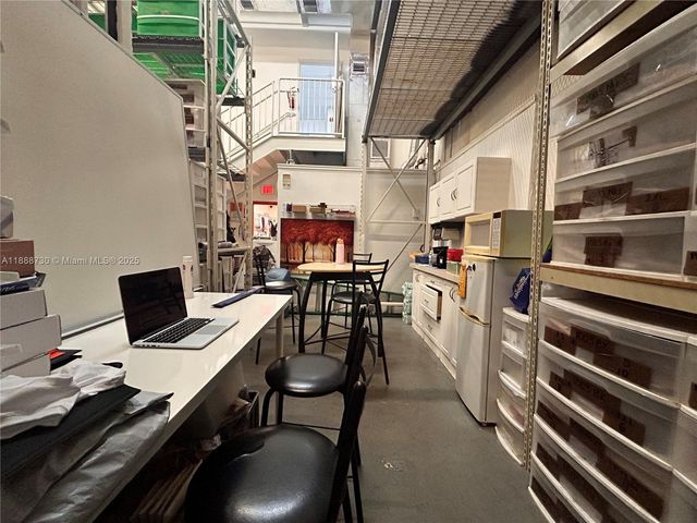 5930 NW 99th Ave 7, Doral, FL 33178