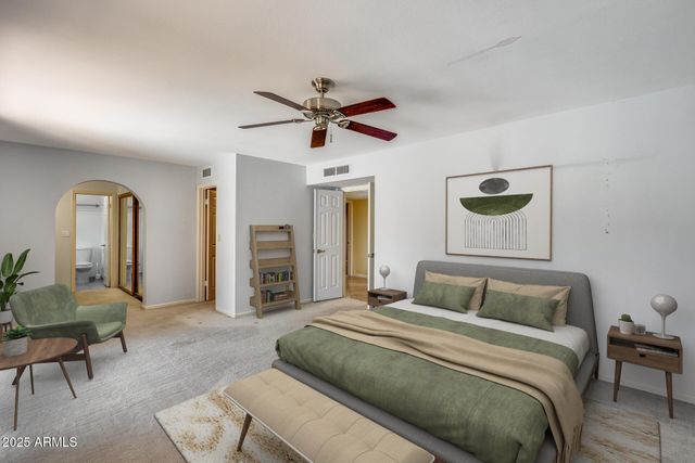 319 E HACKAMORE Street, Mesa, AZ 85201