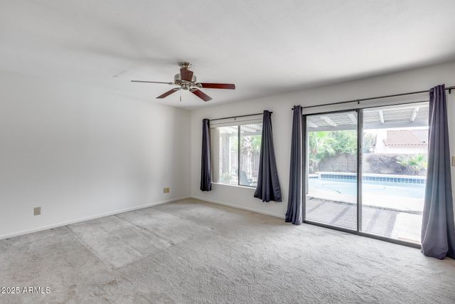 319 E HACKAMORE Street, Mesa, AZ 85201